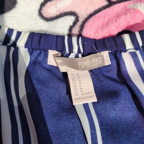 Forever-21 Women's White and Navy Shirt - Picture 2 of 3